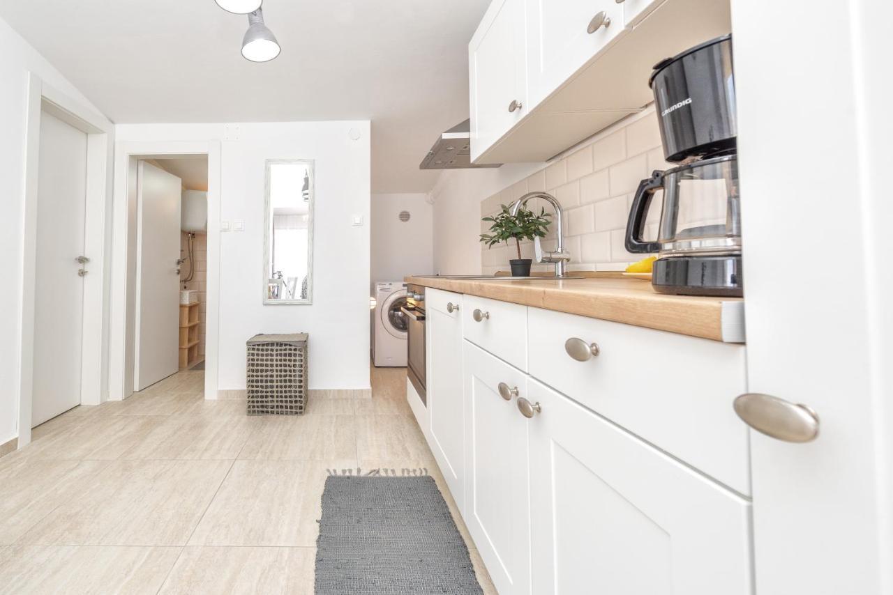 Apartment Tema Вир Экстерьер фото